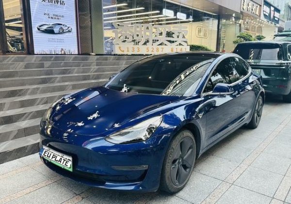 神牛资讯 12万入手特斯拉Model 3，续航668公里，值不值看完就懂