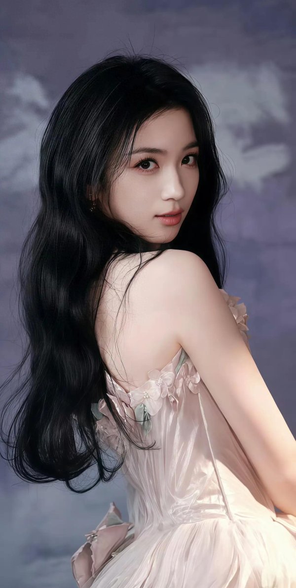 海越互赢 代露娃：从初恋脸小花到实力派演员的进阶之路！